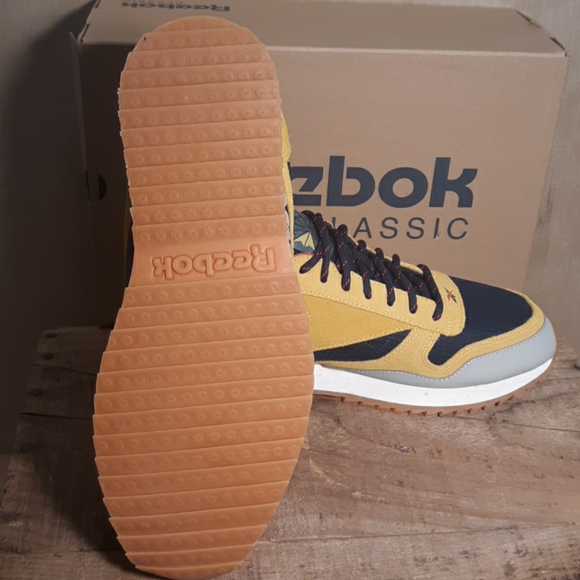 Reebok Classic CL LeatherRippleMU Unisex US9½NWT - Picture 4 of 8